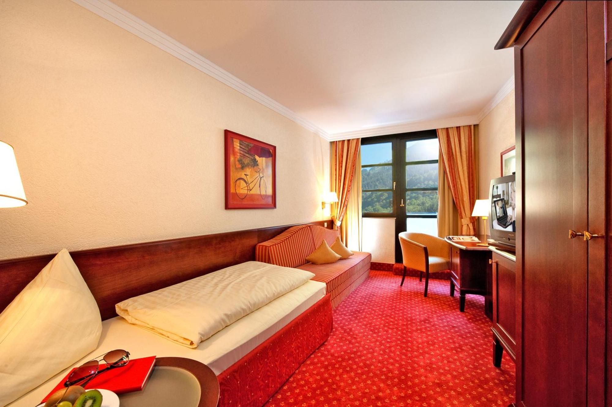 Familienhotel Sonngastein Бадгаштейн Экстерьер фото